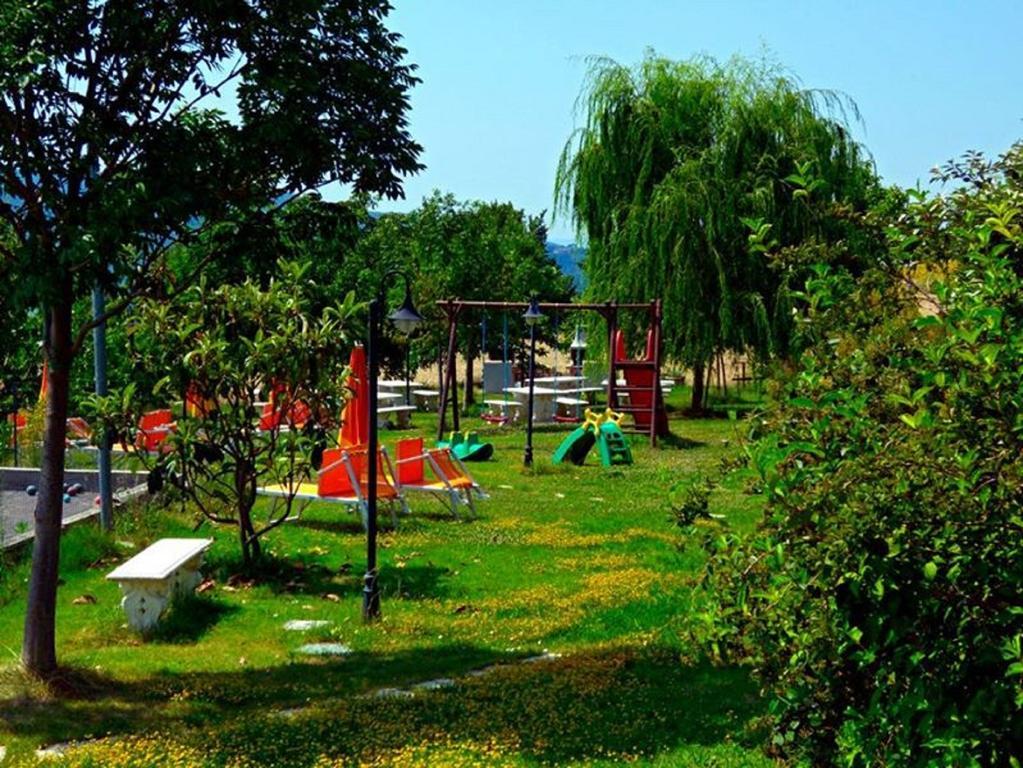 Il Cerchio Delle Fate Vila Torgiano Exterior foto